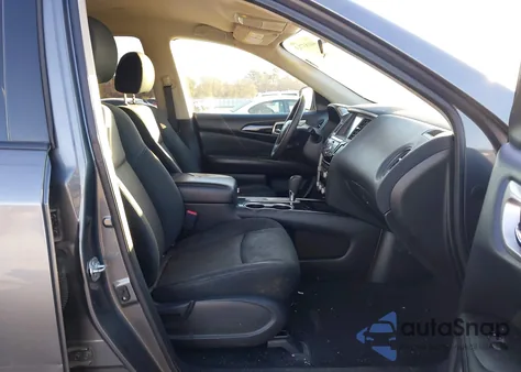 2018 Nissan Pathfinder S z USA, uszkodzony, nr VIN 5N1DR2MN9JC652135